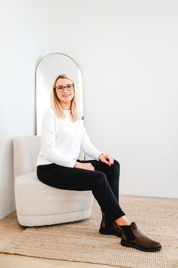 Dámský svetr ZARA bílý - Image 4