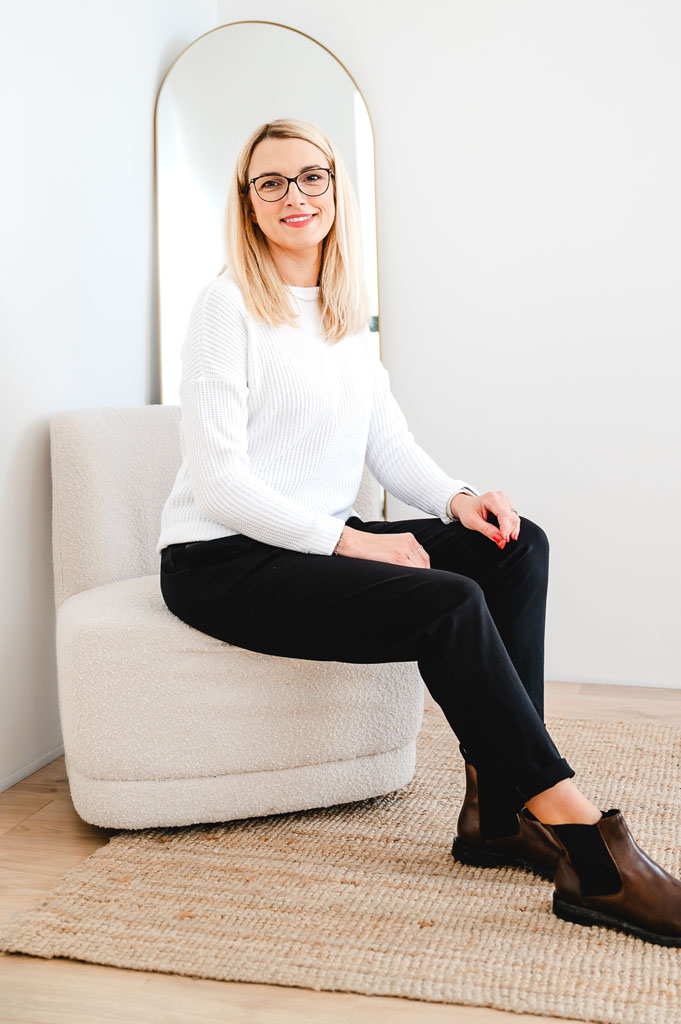 Dámské kalhoty LUXURY černé - Image 6